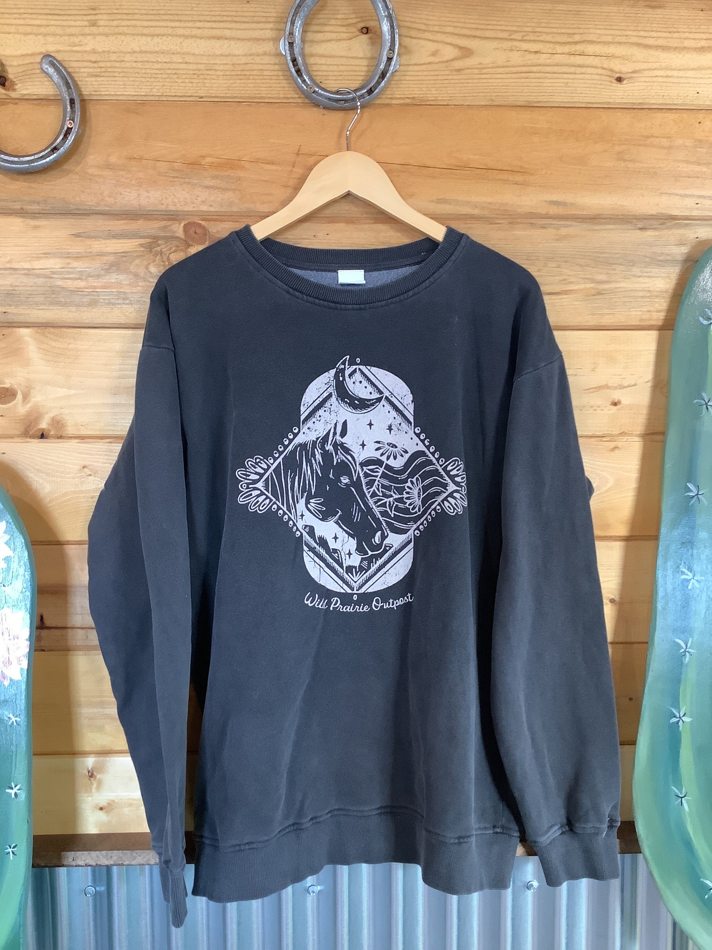 Rambling Horse Crewneck