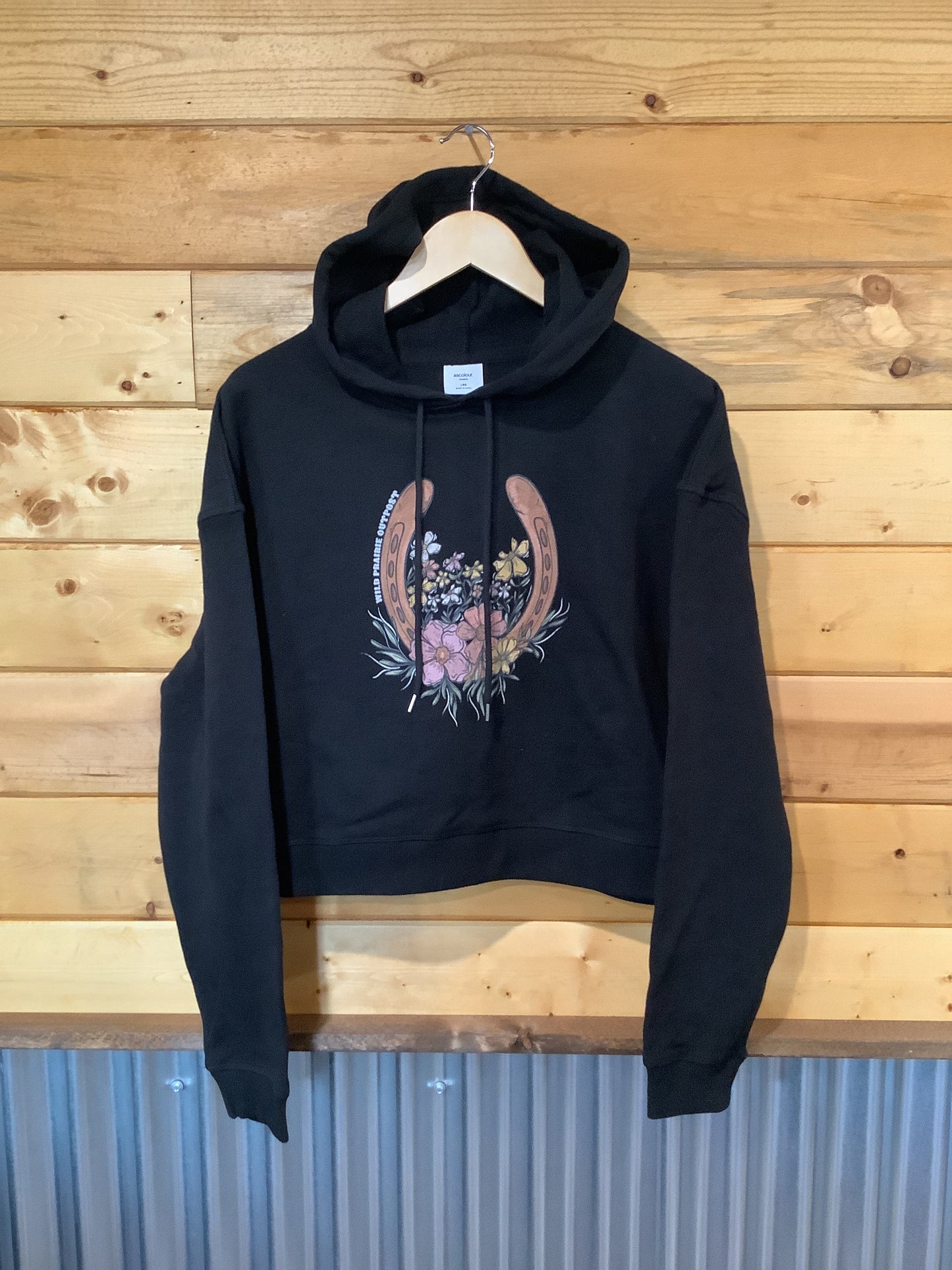 Wildflower horseshoe crop hoodie