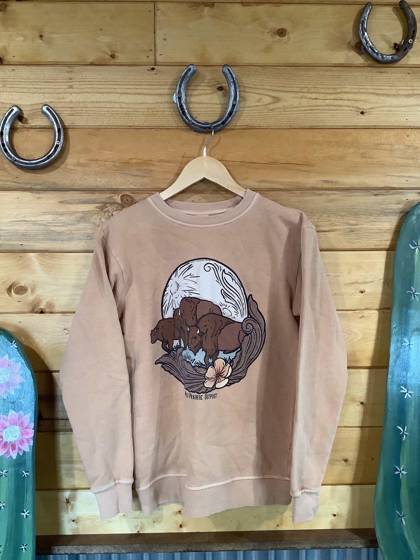 Mooning buffalo Crewneck