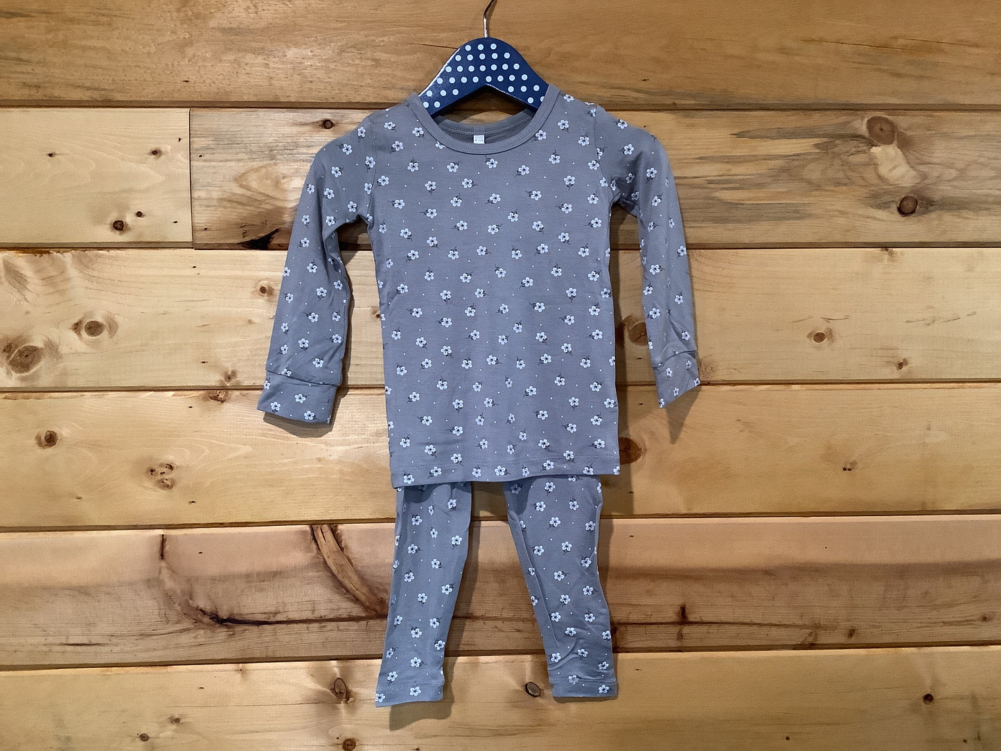 Quincy Mae bamboo pajama set in ditsy blue